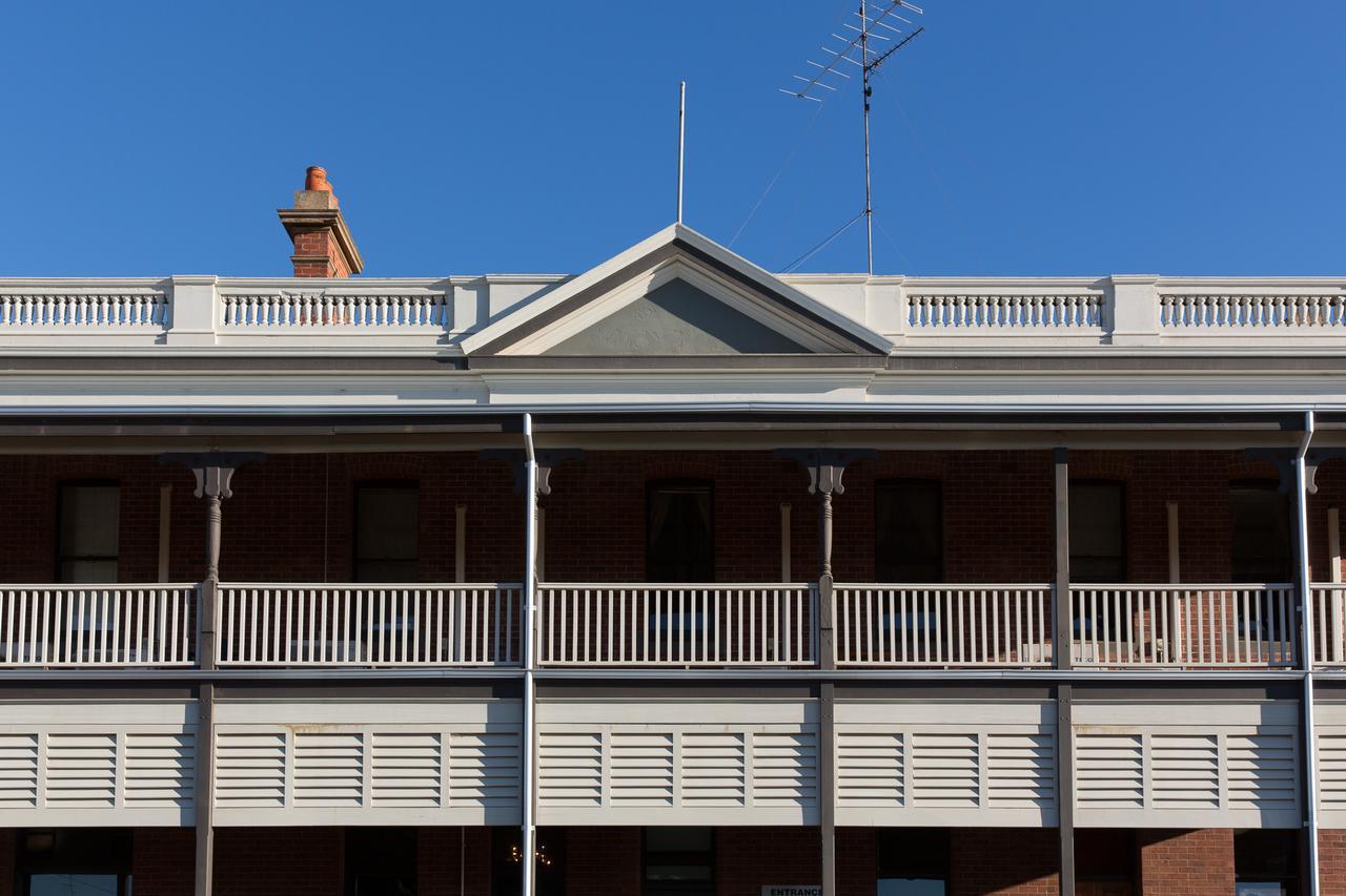 The Rec Hotel Northam Exterior photo